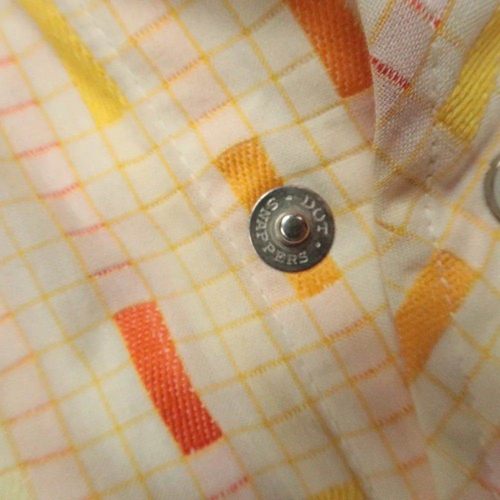 VINTAGE Levis Shirt Mens Small 15 Peach‎ Pearl Snap Western Short Sleeve 60s 70s
